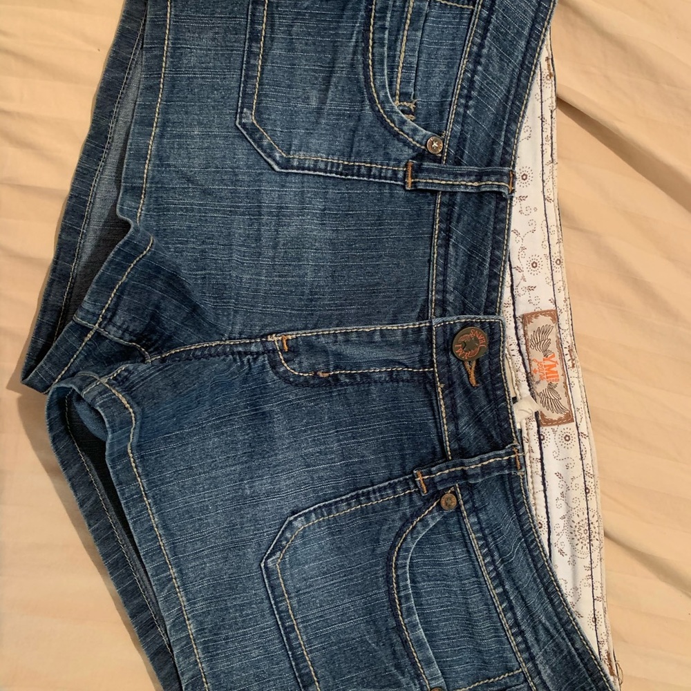 Paris blues shorts